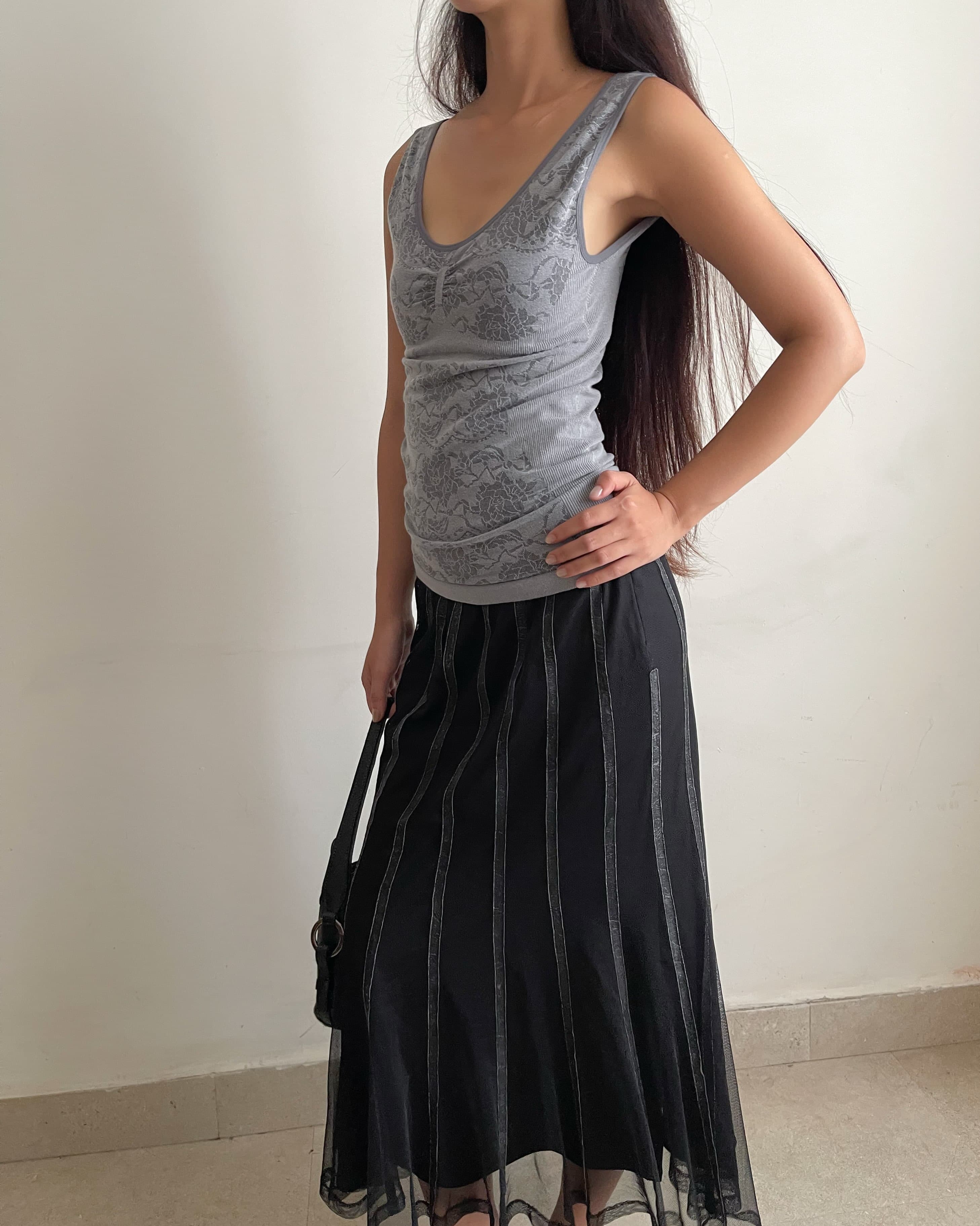 • Top 
Length 55 | Chest 70~80 | Waist 60~68 | 🏷️285
• Mesh skirt 
Length 83 | Waist <63 | 🏷️335 SOLD

T072649
SK072621
